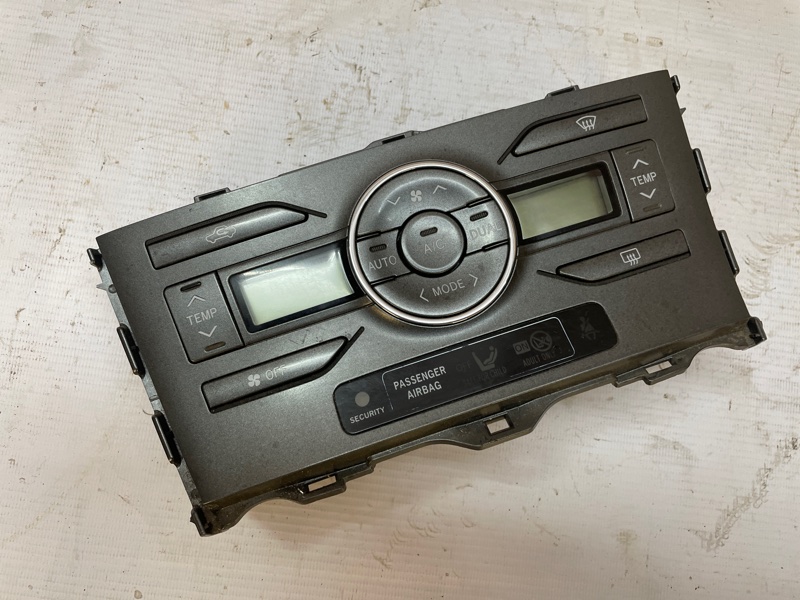 Блок управления климатом Toyota Auris 2006-2012 E150