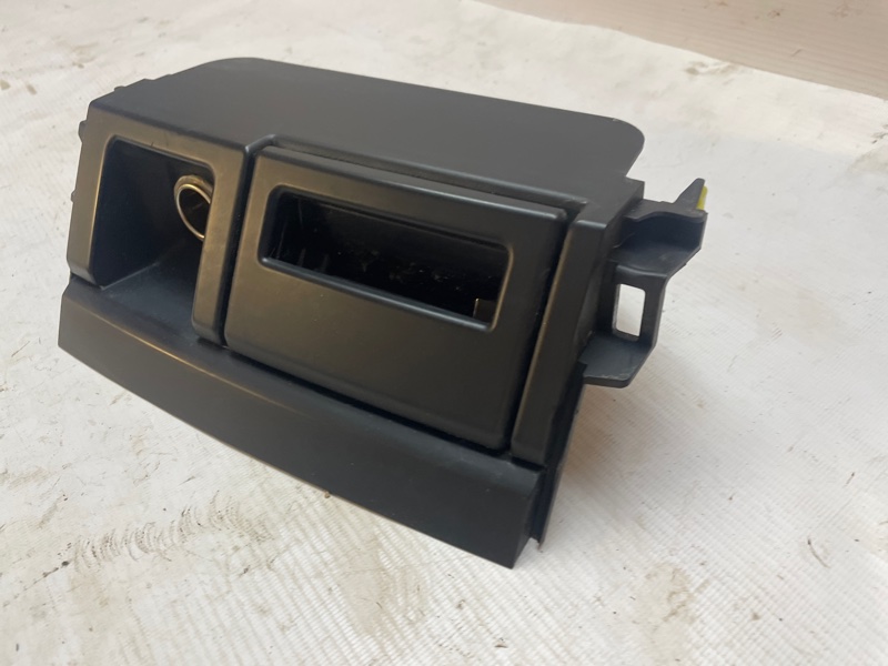 Пепельница TOYOTA Land Cruiser Prado 2007 GRJ120