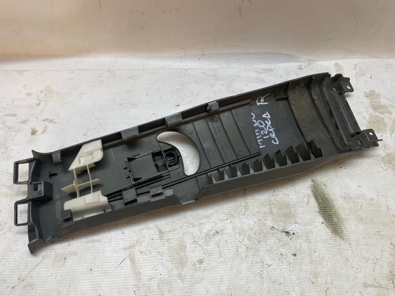 Обшивка стойки TOYOTA Land Cruiser Prado 2007 GRJ120