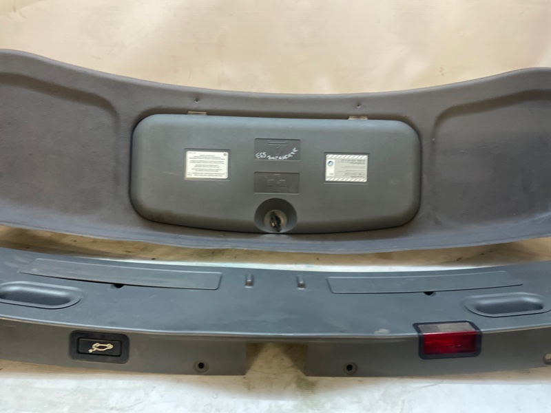 Обшивка багажника BMW 7-Series 2005 E65