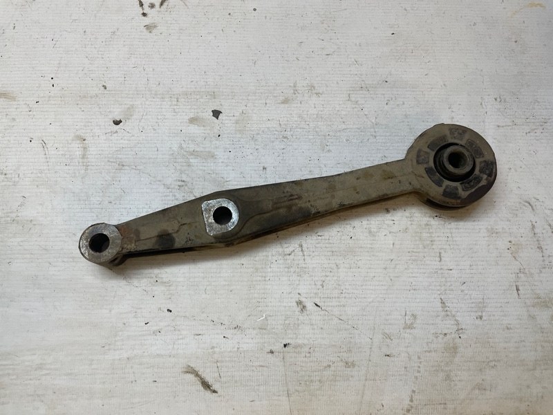 Опора редуктора TOYOTA Land Cruiser Prado 2007 GRJ120