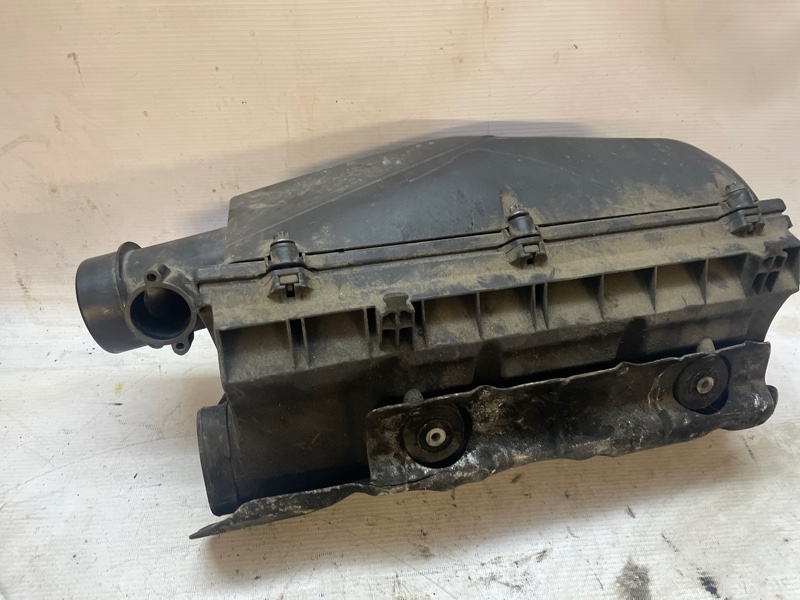 Корпус воздушного фильтра Mercedes M-Class 1998 W163