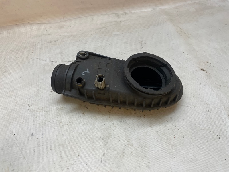 Патрубок интеркулера Land Rover Range Rover Sport 2005-2012 L320