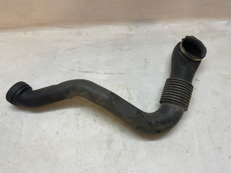 Патрубок Land Rover Range Rover Sport 2005-2012 L320