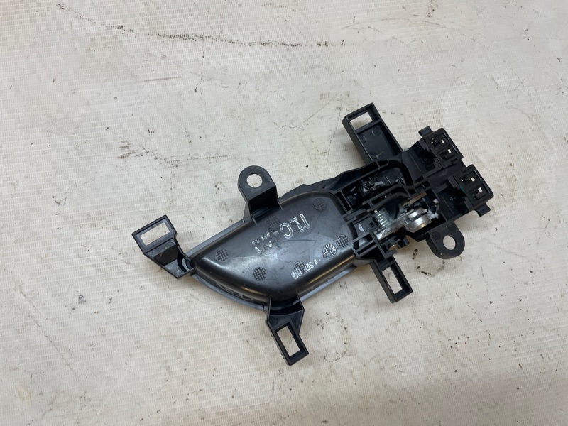 Ручка двери внутренняя Honda CR-V 5 2019 RW