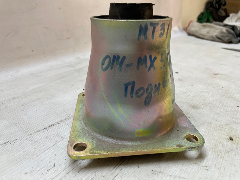 Подушка Doosan Moxy MT31