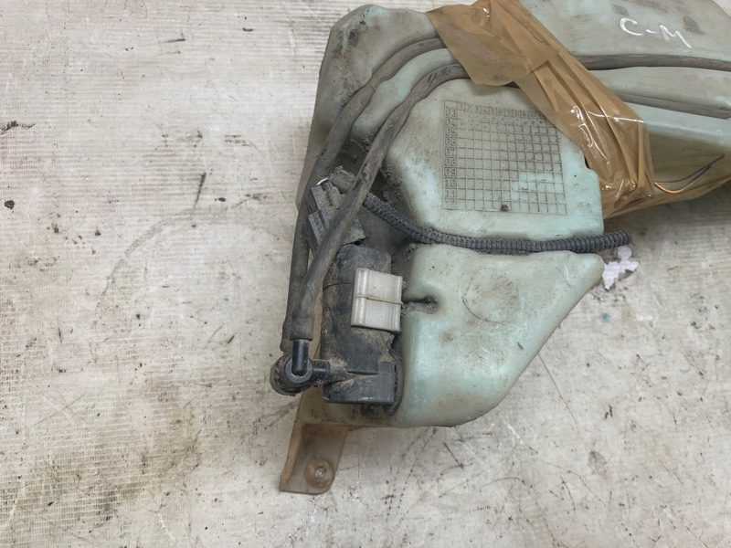 Бачок омывателя Ford C-Max 2003-2010 C214