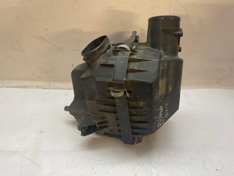 Корпус воздушного фильтра Honda CR-V 3 2007 RE3