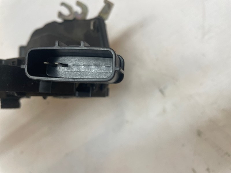 Замок двери Nissan Teana 2008-2011 J32