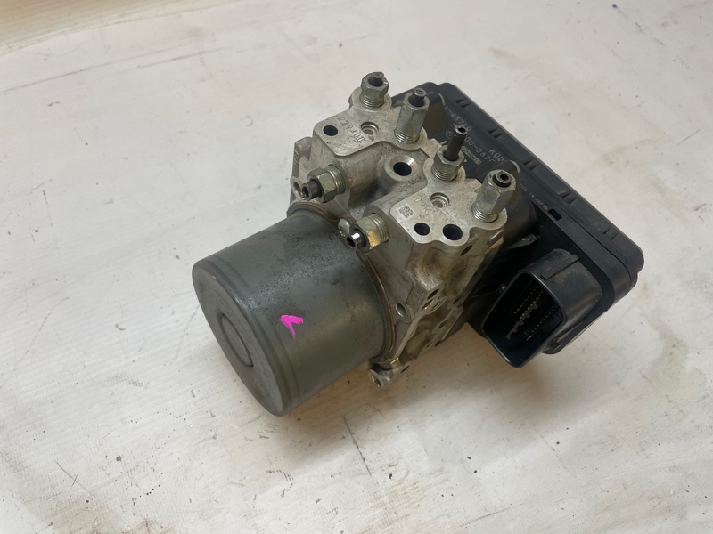 Блок ABS Mazda 6 2013-2018 GJ