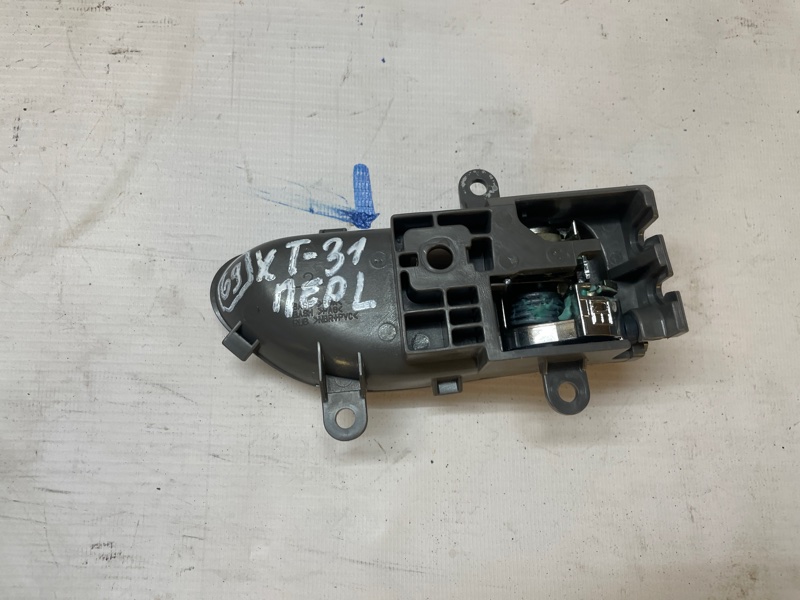 Ручка двери внутренняя Nissan X-Trail 2007-2011 NT31