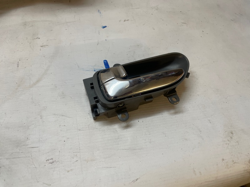Ручка двери внутренняя Nissan X-Trail 2007-2011 NT31