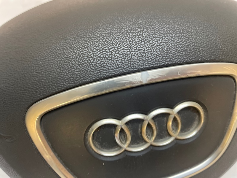 Подушка безопасности руля Audi Q3 2013 8UB