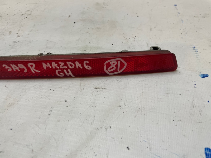 Катафот бампера Mazda 6 2008-2011 GH