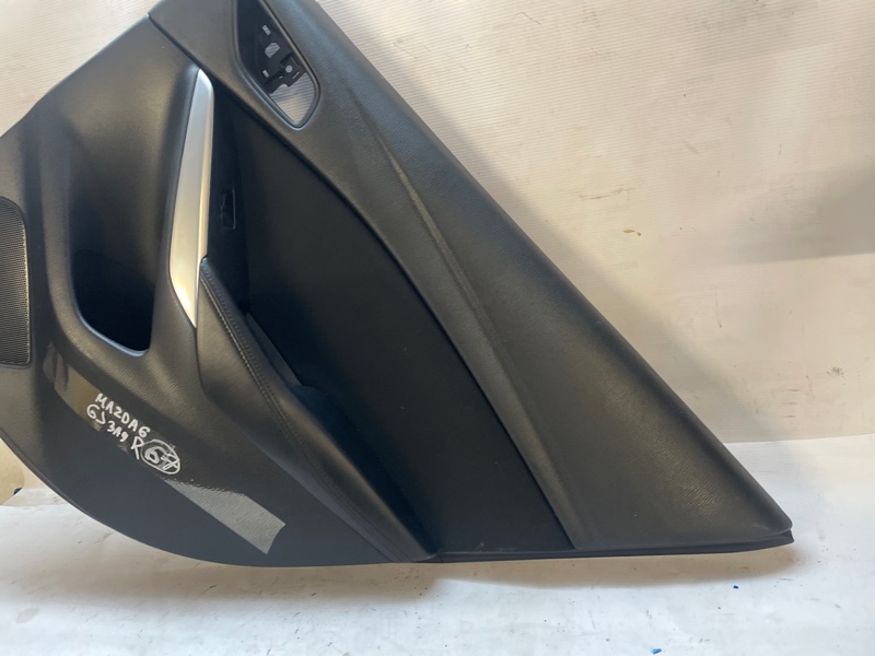 Обшивка двери Mazda Mazda6 2013-2018 GJ