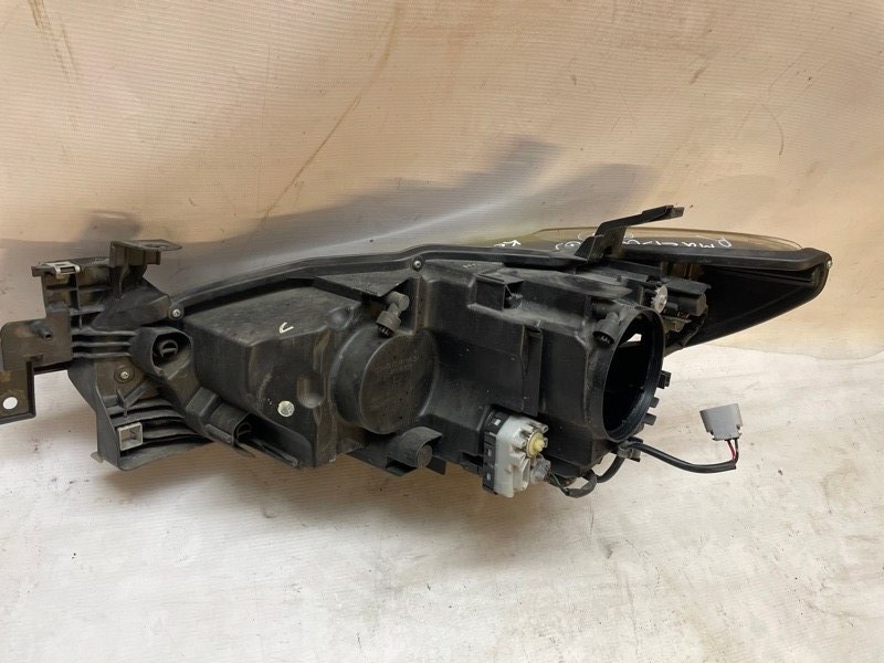 Фара Mazda 6 2013-2018 GJ