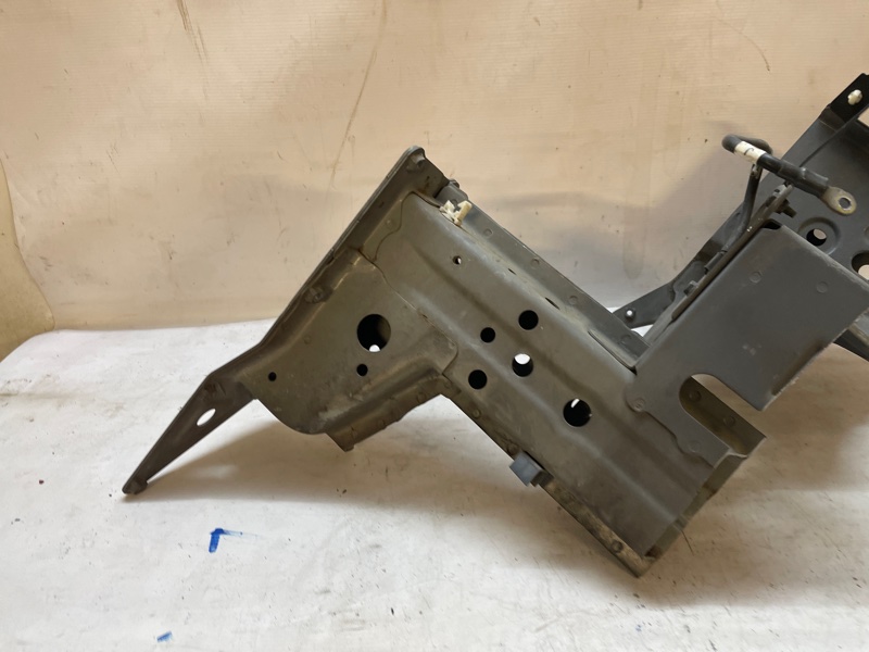 Лонжерон Nissan X-Trail 2007-2011 NT31