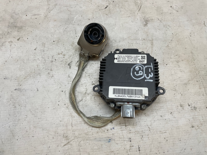 Блок розжига ксенона Nissan X-Trail 2007-2011 NT31