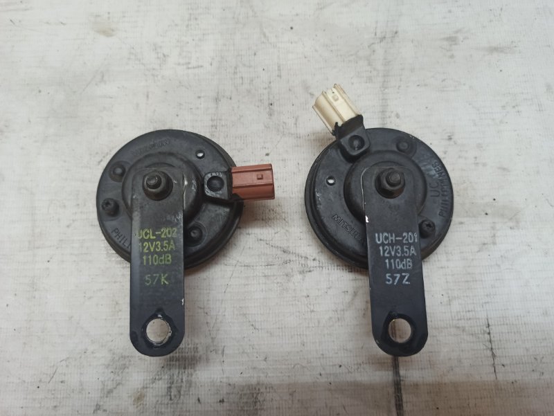 Звуковой сигнал Honda Civic D4 2006-2012 FD1