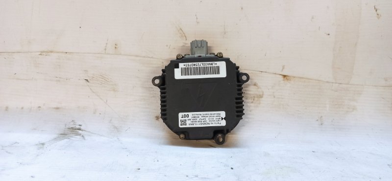 Блок розжига ксенона Nissan X-Trail 2000-2007 NT30