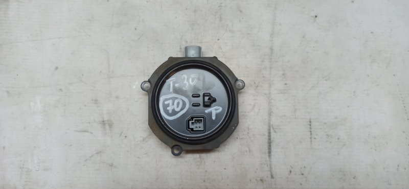 Блок розжига ксенона Nissan X-Trail 2000-2007 NT30