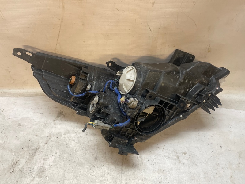 Фара Nissan Teana 2008-2011 J32