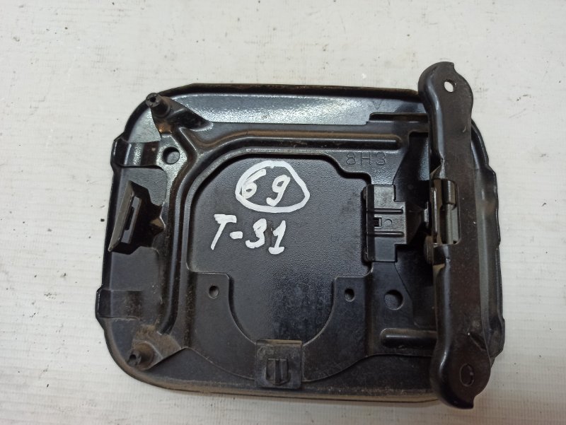 Лючок бензобака Nissan X-Trail 2000-2007 NT30