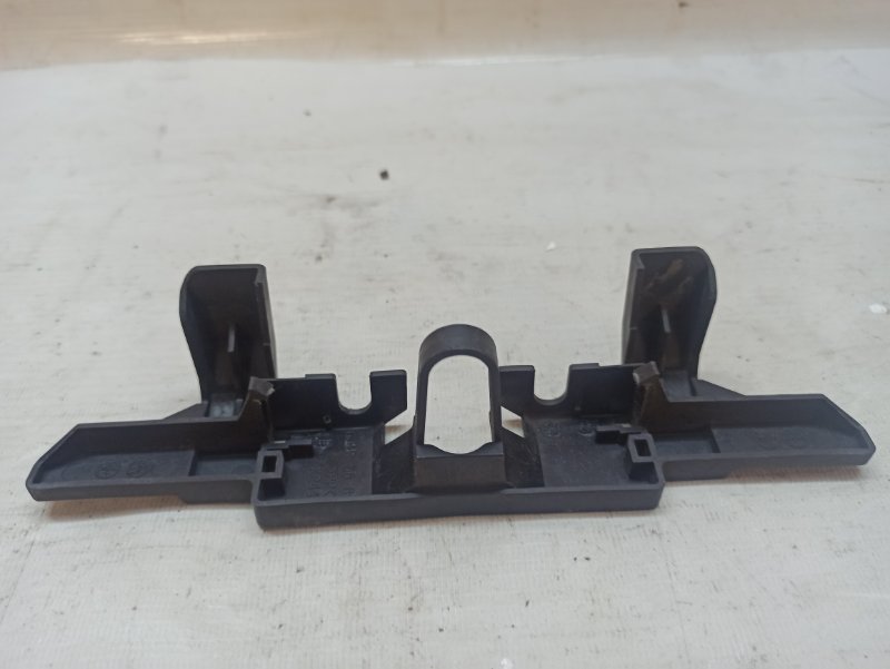 Накладка замка капота Mazda 6 2008-2011 GH