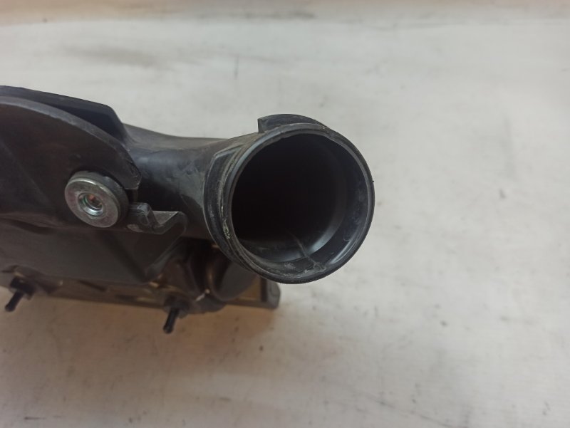 Резонатор воздушного фильтра Honda Civic D4 2006-2012 FD3