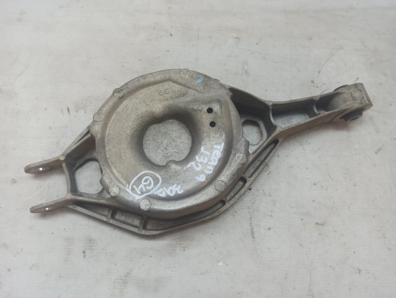 Рычаг Nissan Teana 2008-2011 J32