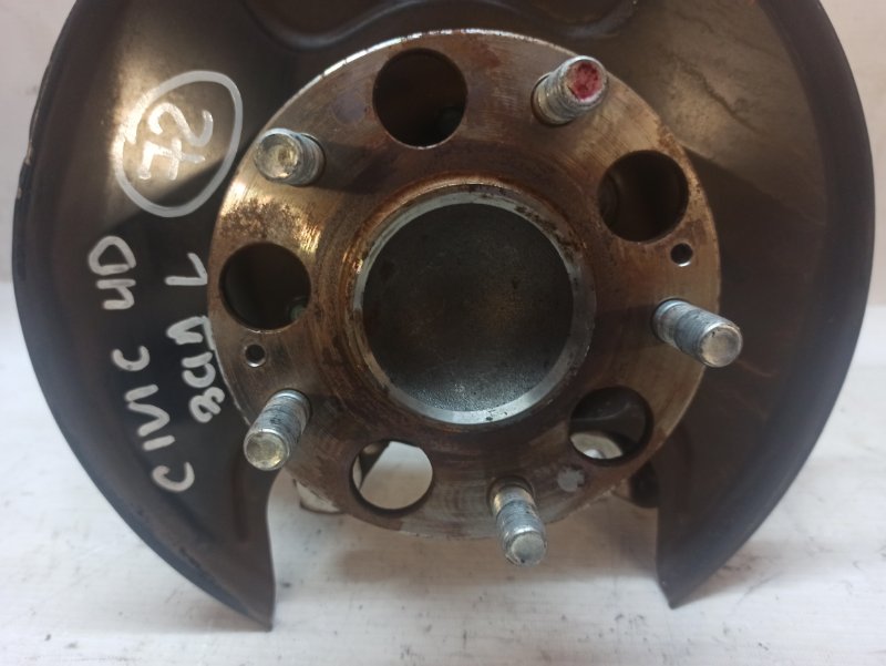Кулак поворотный Honda Civic D4 2006-2012 FD1