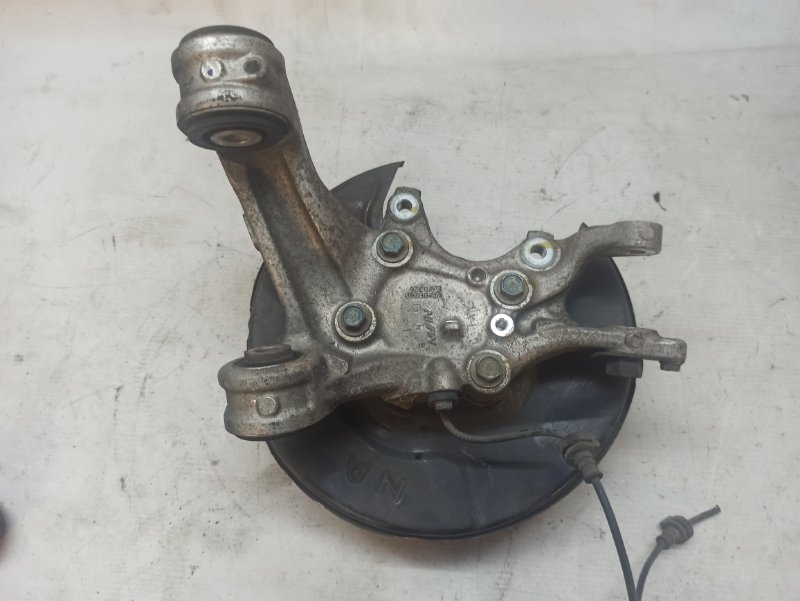 Кулак поворотный Honda Civic D4 2006-2012 FD1