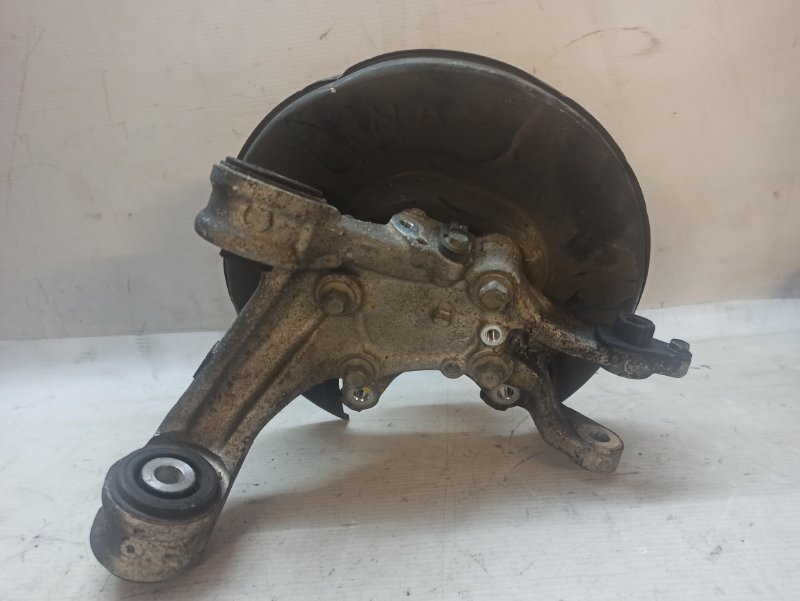 Кулак поворотный Honda Civic D4 2006-2012 FD1