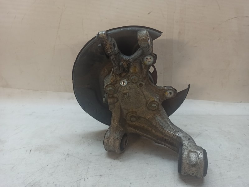 Кулак поворотный Honda Civic D4 2006-2012 FD1