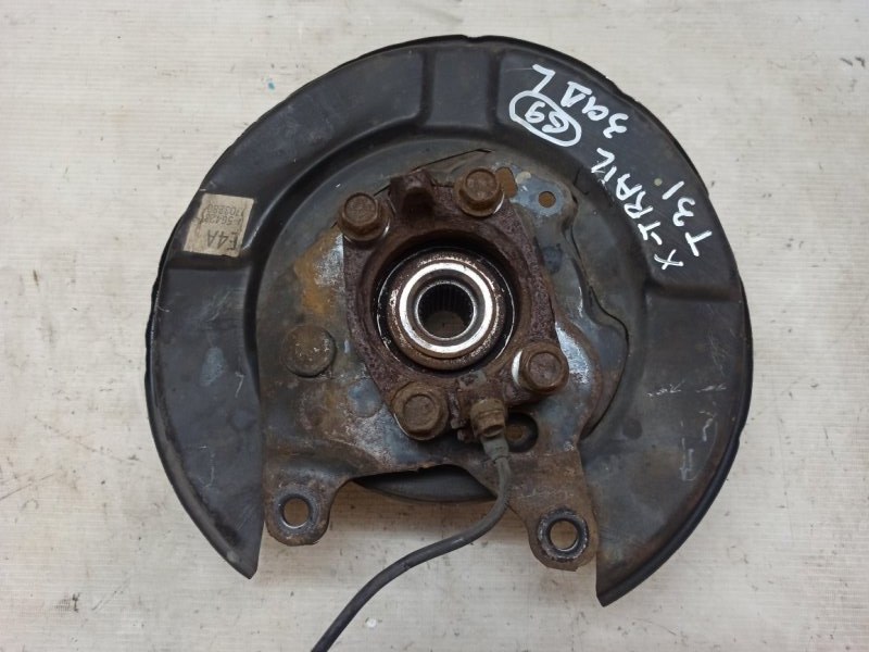 Ступица Nissan X-Trail 2007-2011 NT31