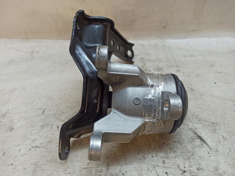 Подушка двигателя Nissan Teana 2008-2011 J32