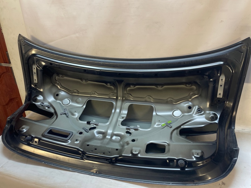 Крышка багажника Mazda Mazda6 2013-2018 GJ