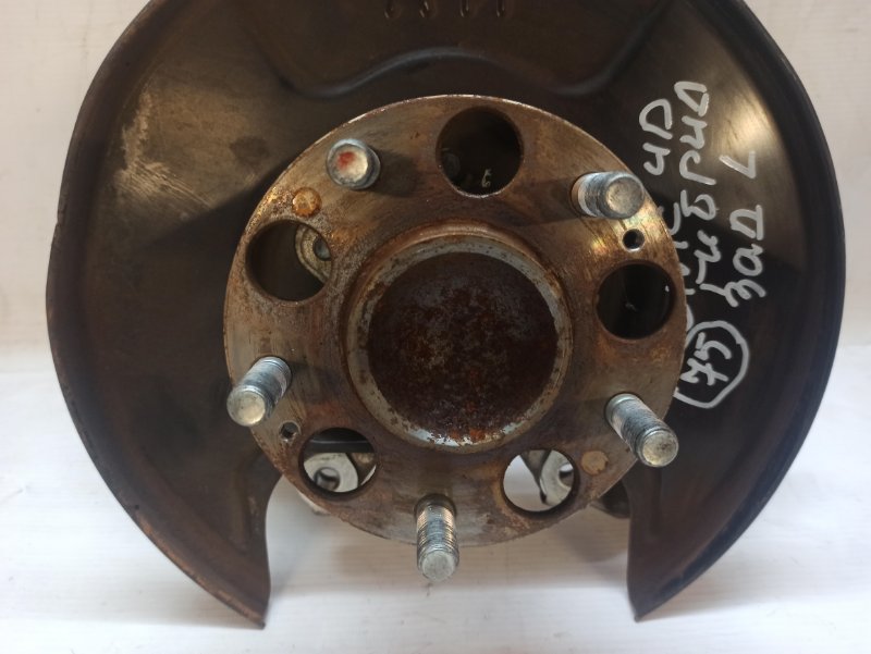 Кулак поворотный Honda Civic D4 2006-2012 FD3