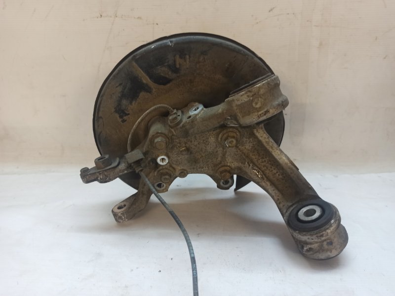 Кулак поворотный Honda Civic D4 2006-2012 FD3
