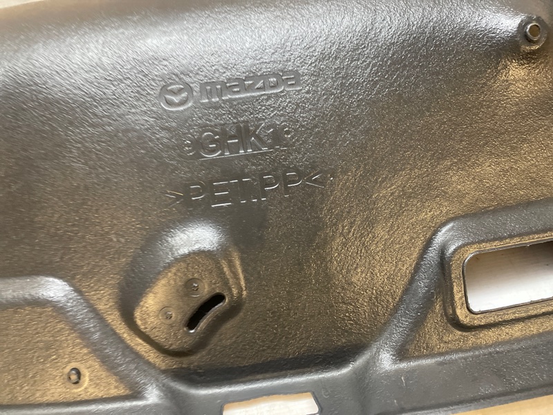Обшивка багажника Mazda Mazda6 2013-2018 GJ