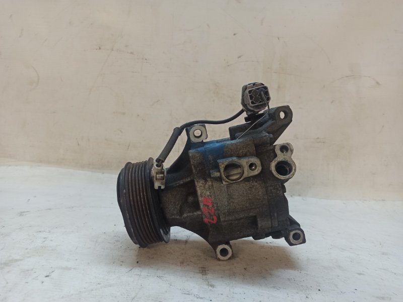 Компрессор кондиционера TOYOTA Corolla 2001-2007 E120