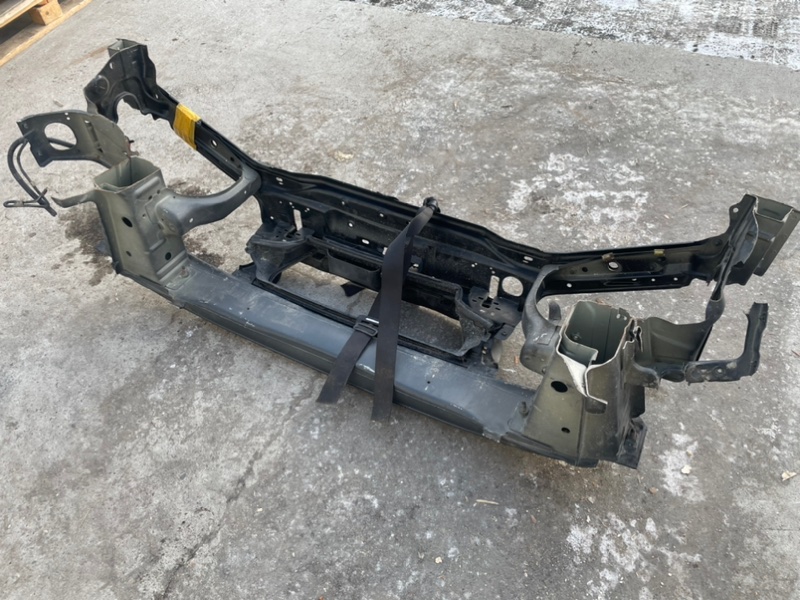 Передняя панель Volvo Xc70 2005 SZ59