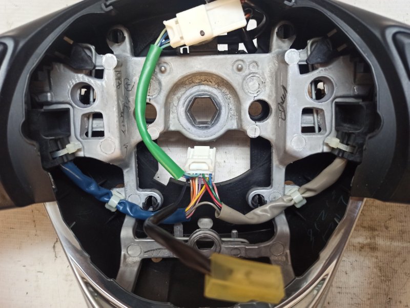 Рулевое колесо Mazda Mazda6 2013-2018 GJ