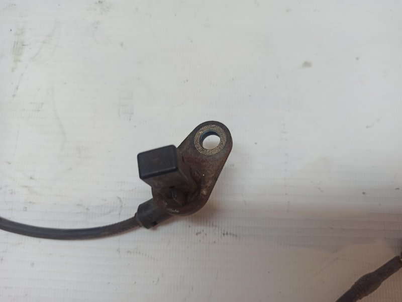 Датчик ABS Nissan X-Trail 2000-2007 NT30