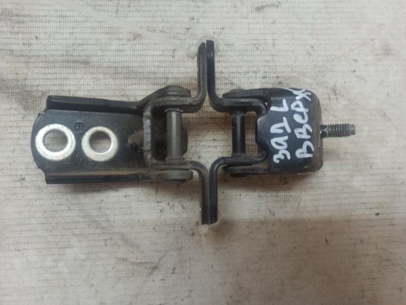 Петля двери Nissan X-Trail 2000-2007 NT30