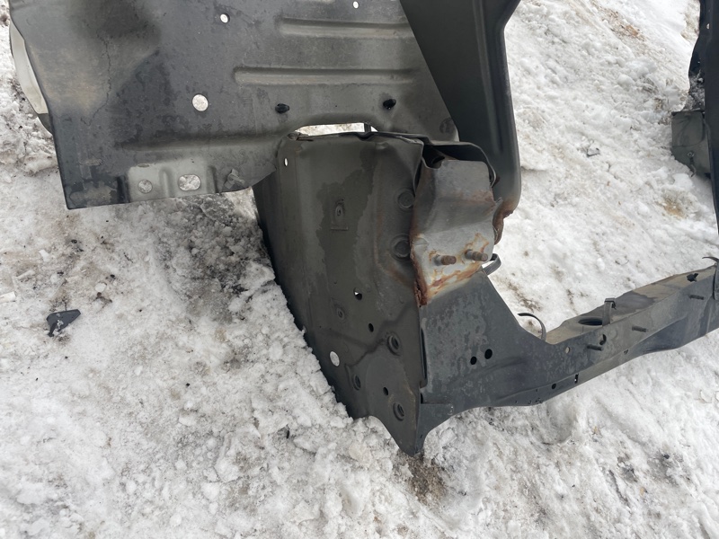 Передняя панель Nissan X-Trail 2000-2007 NT30