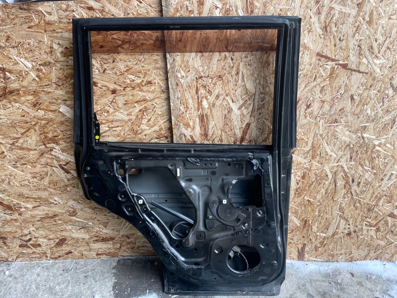 Дверь Nissan X-Trail 2000-2007 NT30