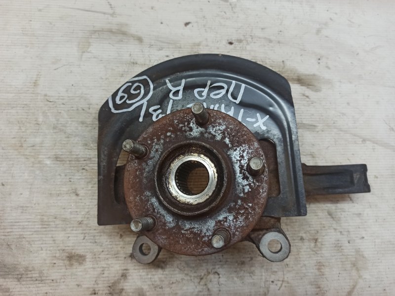 Кулак поворотный Nissan X-Trail 2007-2011 NT31