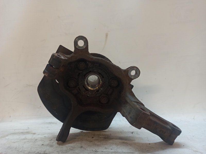 Кулак поворотный Nissan X-Trail 2007-2011 NT31