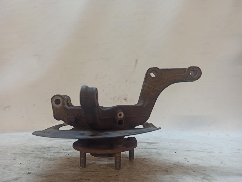 Кулак поворотный Nissan X-Trail 2007-2011 NT31